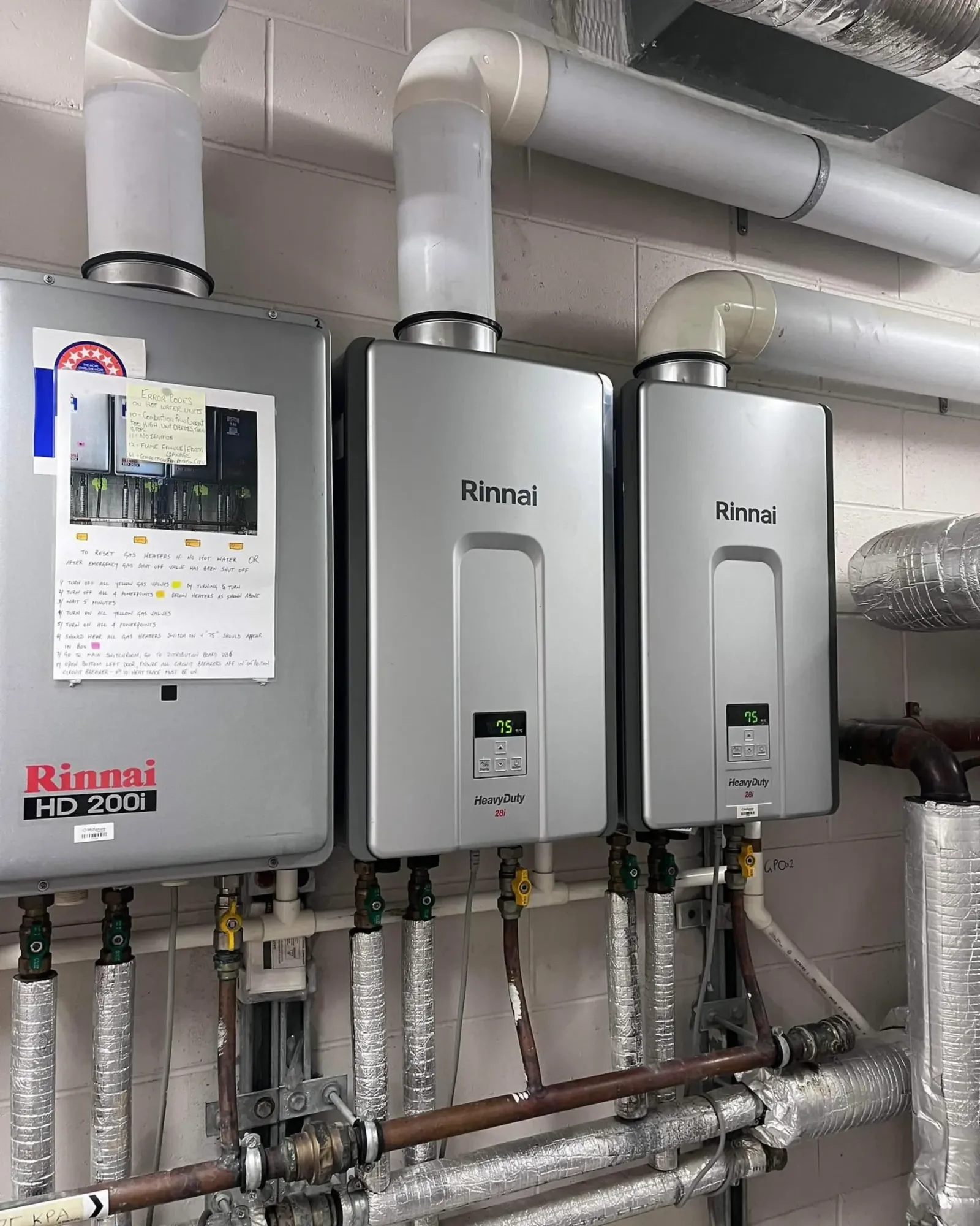 Rinnai continuous-flow bank